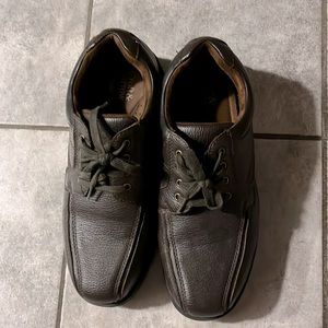 Croft and barrow size 11 leather shoes